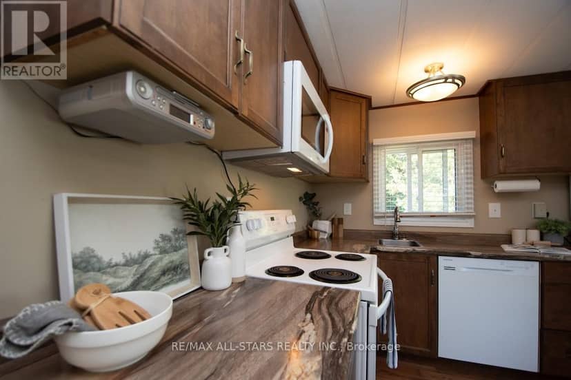 7 Marlene Drive — photo 15 of 37