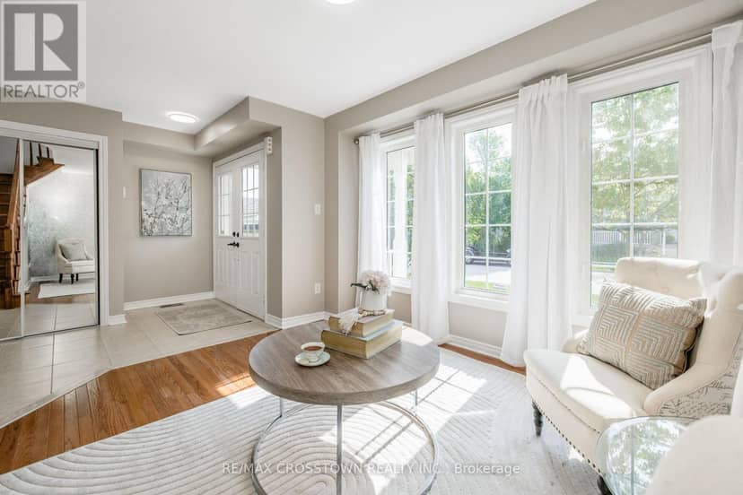 22 Maple Crown Terrace — photo 3 of 40