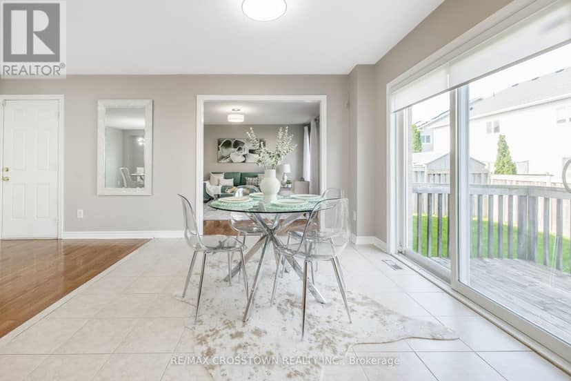 22 Maple Crown Terrace — photo 17 of 40