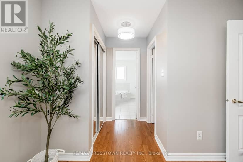 22 Maple Crown Terrace — photo 31 of 40