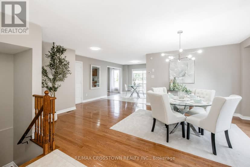 22 Maple Crown Terrace — photo 7 of 40
