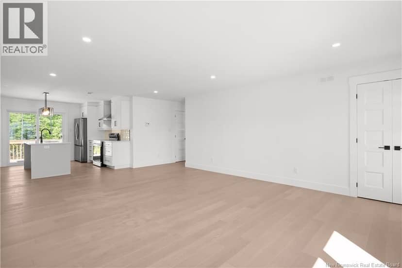 172 Carrington Drive — photo 2 of 40