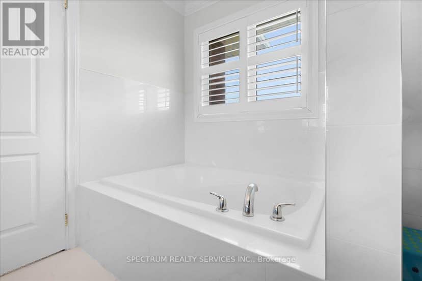 1379 Rolph Terrace — photo 16 of 37