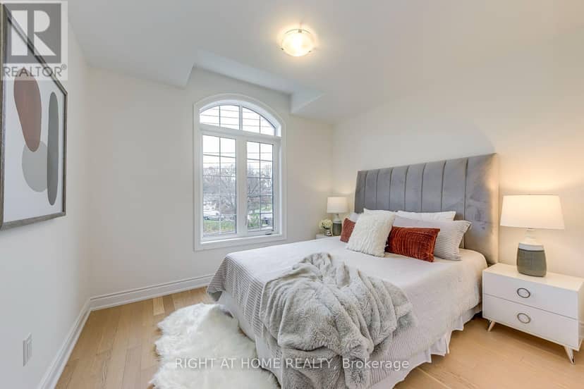 2575 Islington Avenue — photo 34 of 40