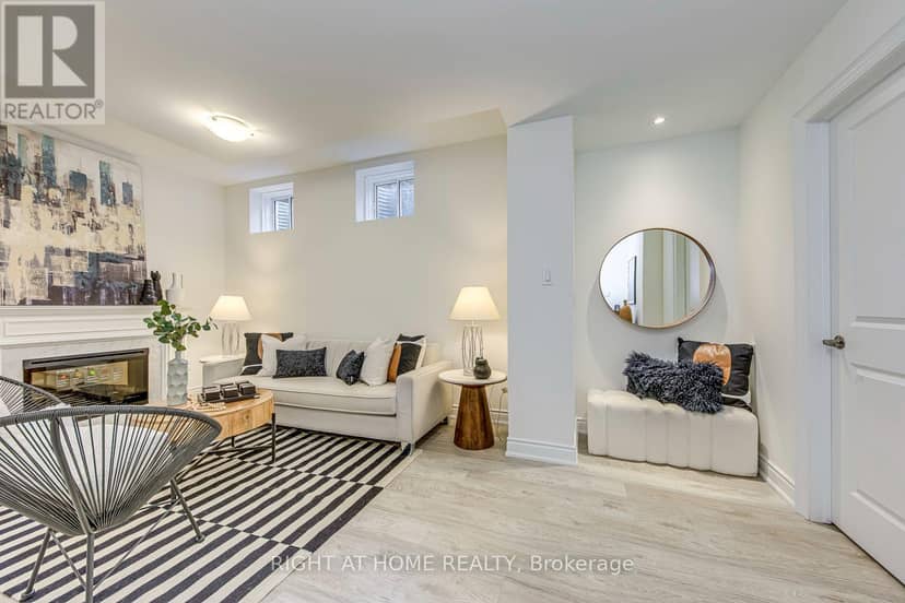2575 Islington Avenue — photo 39 of 40