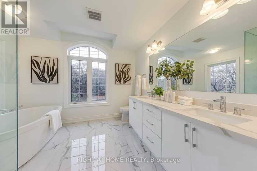 2575 Islington Avenue — photo 28 of 40