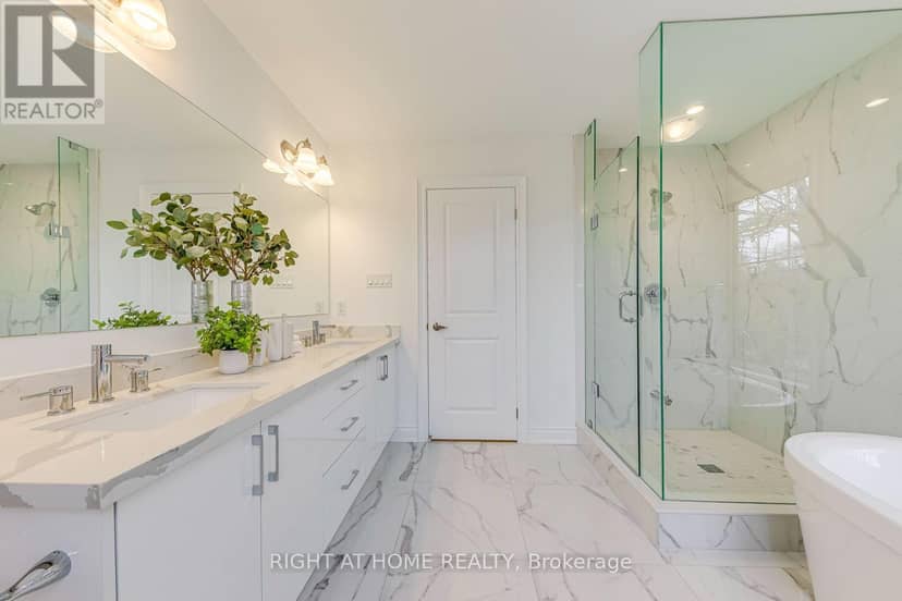 2575 Islington Avenue — photo 29 of 40