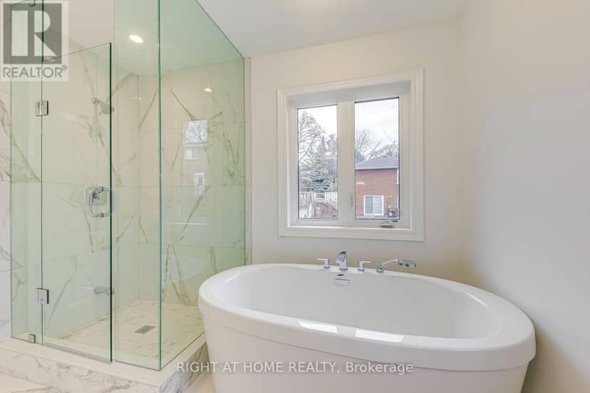 2581 Islington Avenue — photo 30 of 40