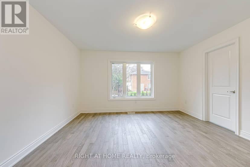 2581 Islington Avenue — photo 26 of 40