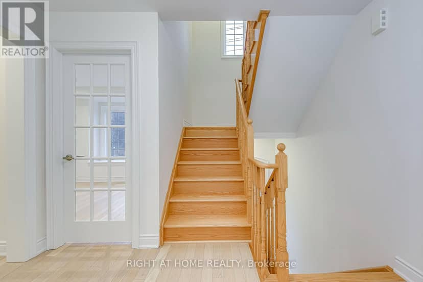 2577 Islington Avenue — photo 22 of 40