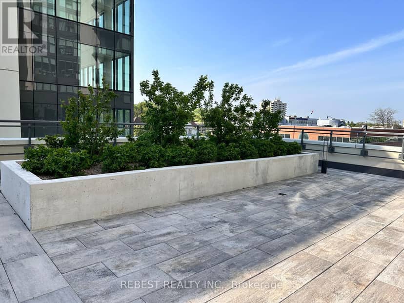 1603 - 15 Lynch Street — photo 33 of 40