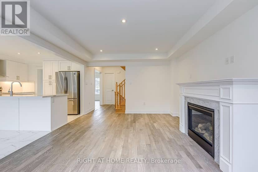 2581 Islington Avenue — photo 14 of 40