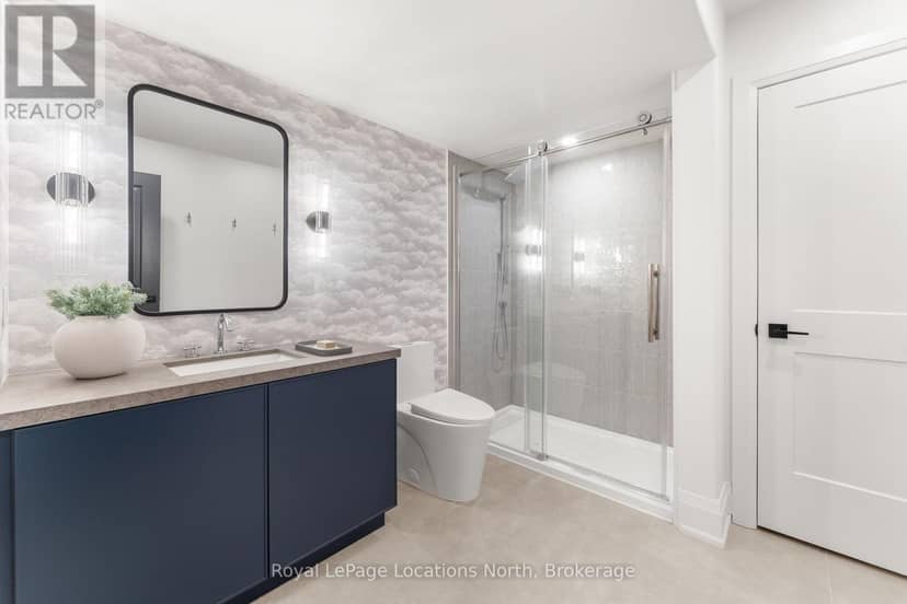 110 Mary Street — photo 40 of 40