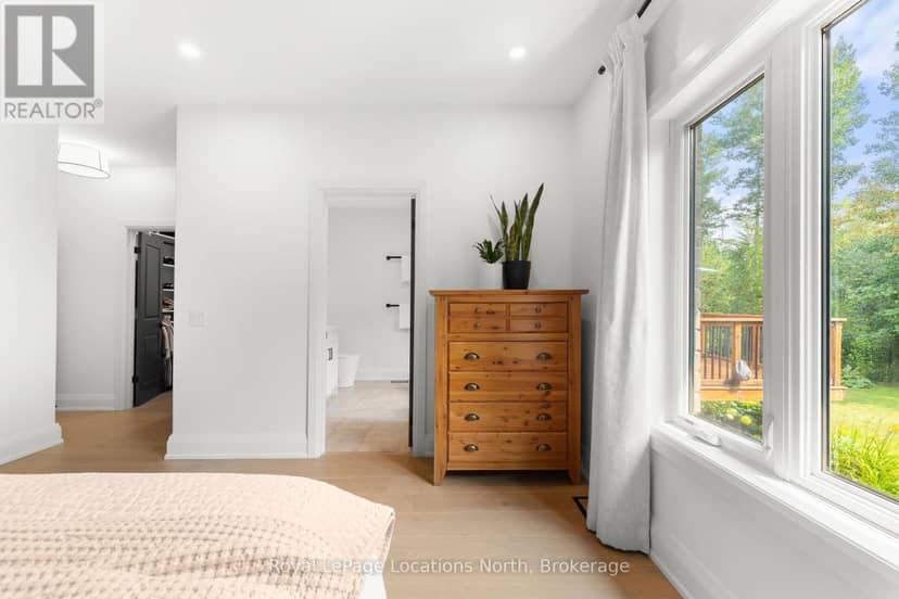 110 Mary Street — photo 21 of 40