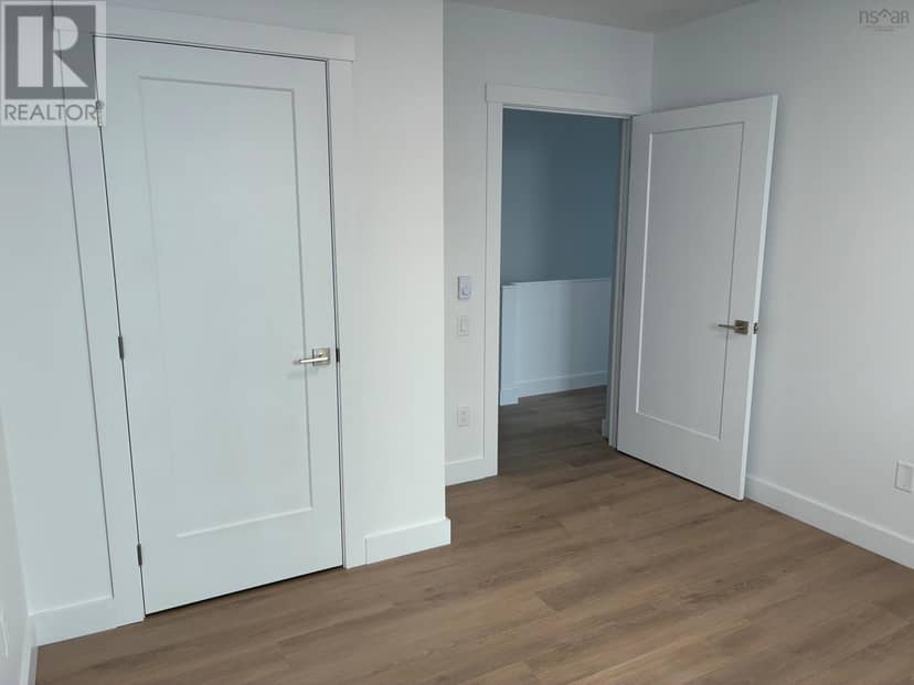 34 Berm Street — photo 4 of 24