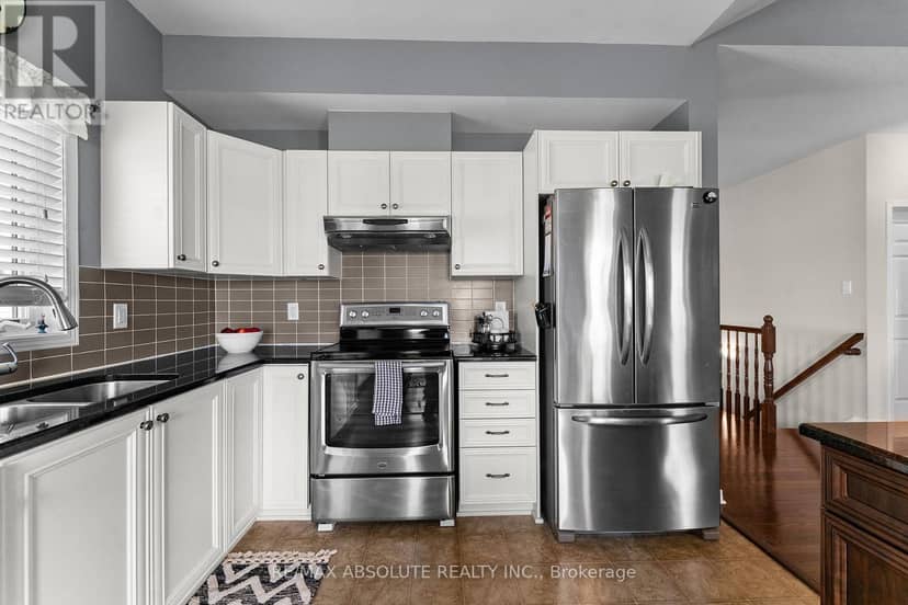 189 Edey Street — photo 15 of 40