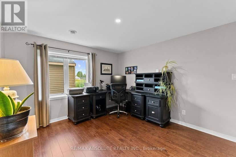 189 Edey Street — photo 33 of 40