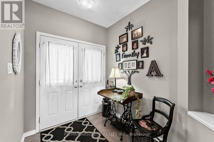 189 Edey Street — photo 4 of 40