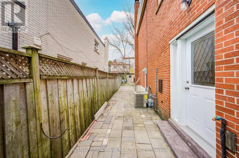 53 Chipwood Crescent — photo 35 of 39