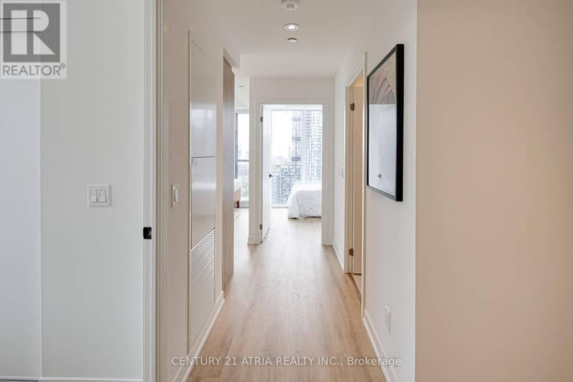 2515 - 319 Jarvis Street — photo 12 of 37