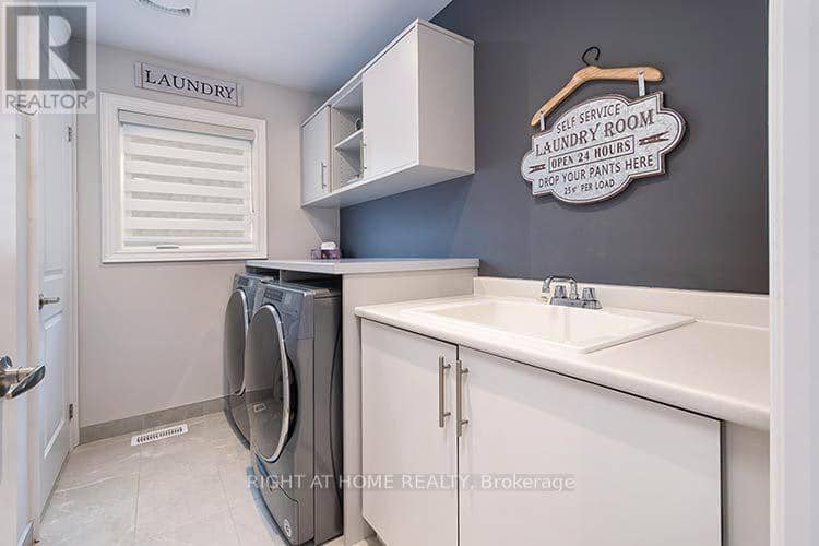 87 Carondale Square — photo 15 of 26