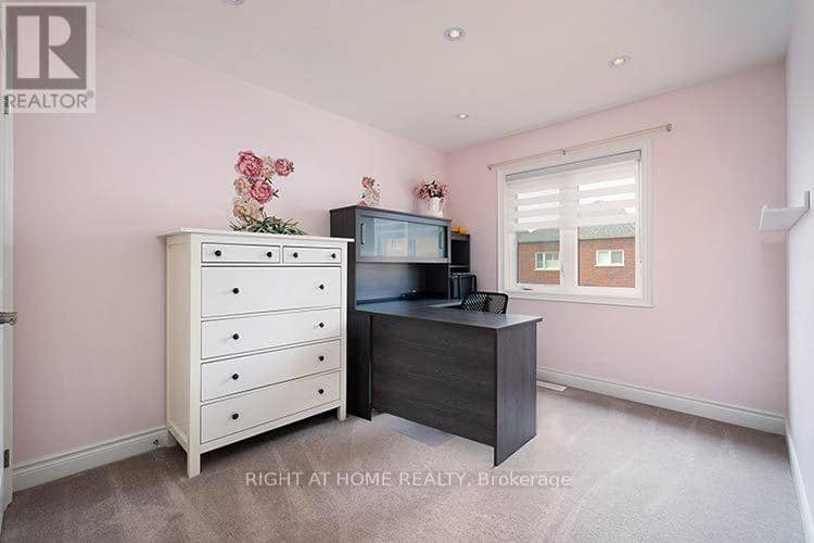 87 Carondale Square — photo 19 of 26