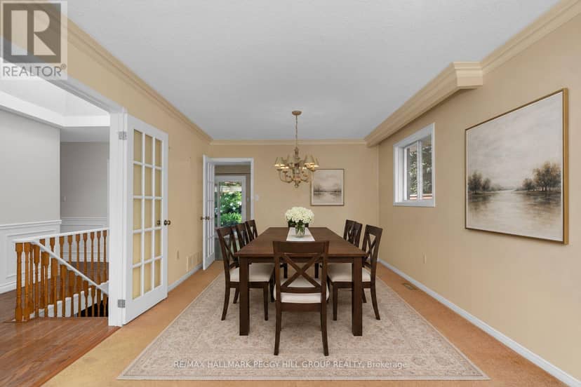 22 Richler Crescent — photo 4 of 20