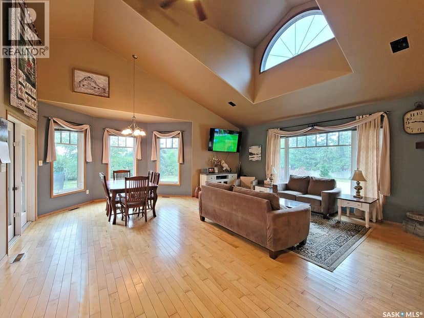 717 3rd AVENUE W, Meadow Lake, photo 5