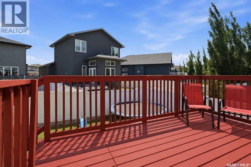 5122 Canuck CRESCENT — photo 32 of 40
