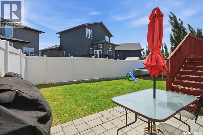 5122 Canuck CRESCENT — photo 33 of 40