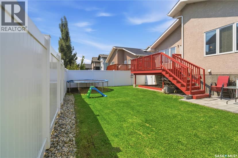 5122 Canuck CRESCENT — photo 35 of 40