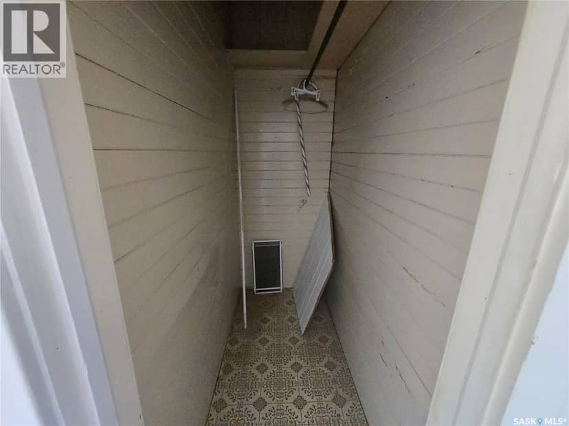 419 Main STREET — photo 21 of 29