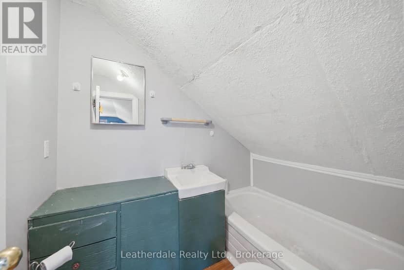 87 Bond Street — photo 22 of 35