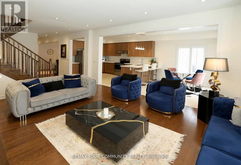 39 Kavanagh Avenue — photo 13 of 34
