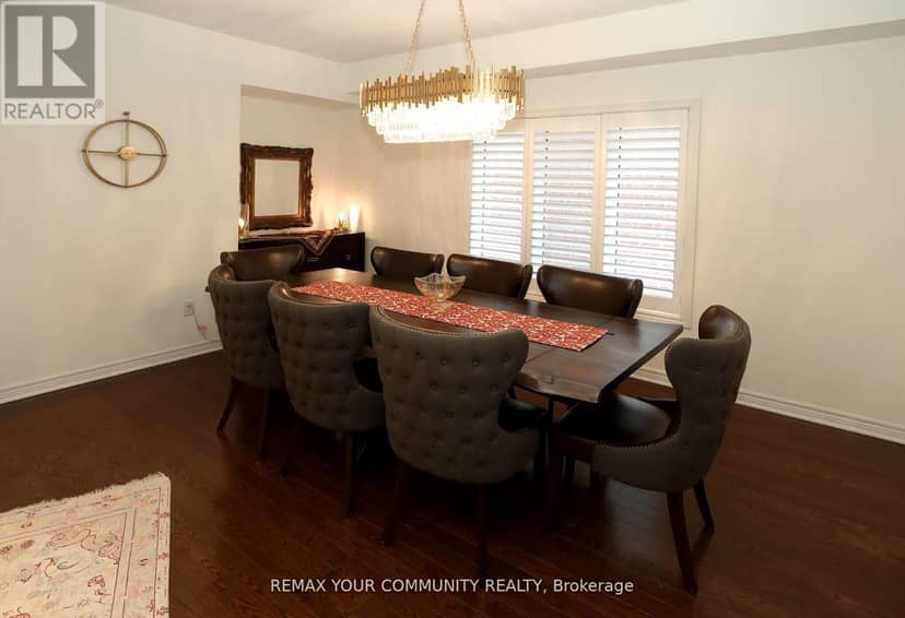 39 Kavanagh Avenue — photo 6 of 34