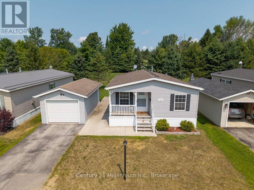 110 Rosewood Drive — photo 4 of 31
