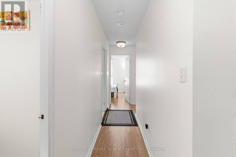 1413 - 155 Hillcrest Avenue — photo 9 of 40