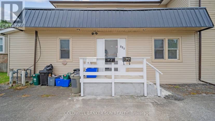 223-227 Gilmore Road — photo 4 of 40