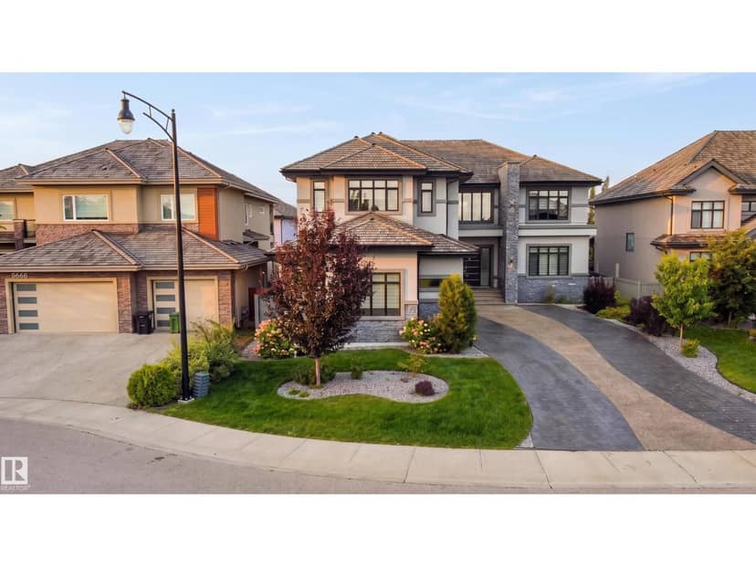 3644 Westcliff Wy SW, Edmonton, photo 2