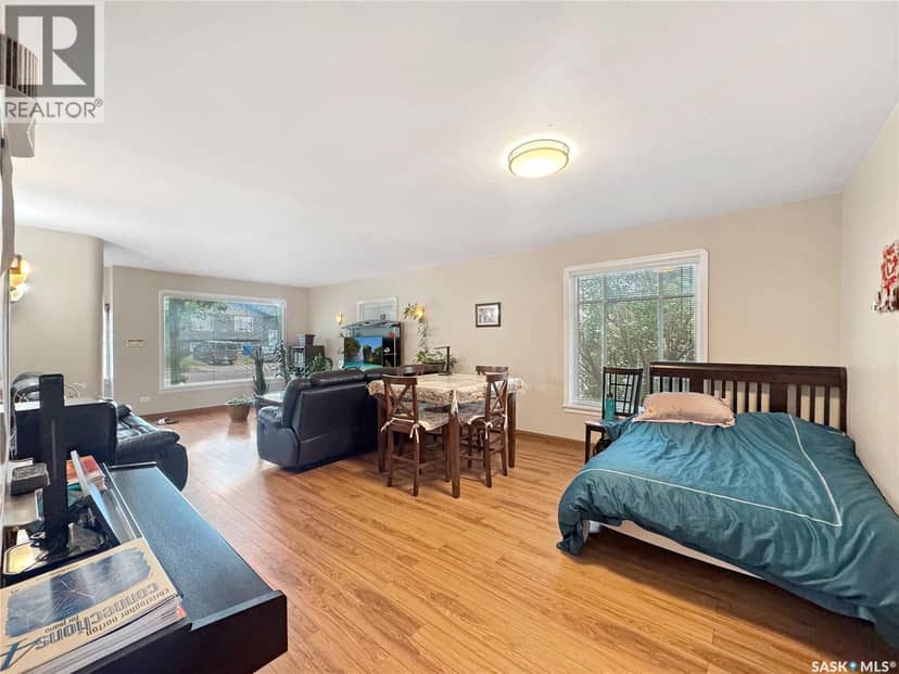 1021 105th STREET, North Battleford, photo 4