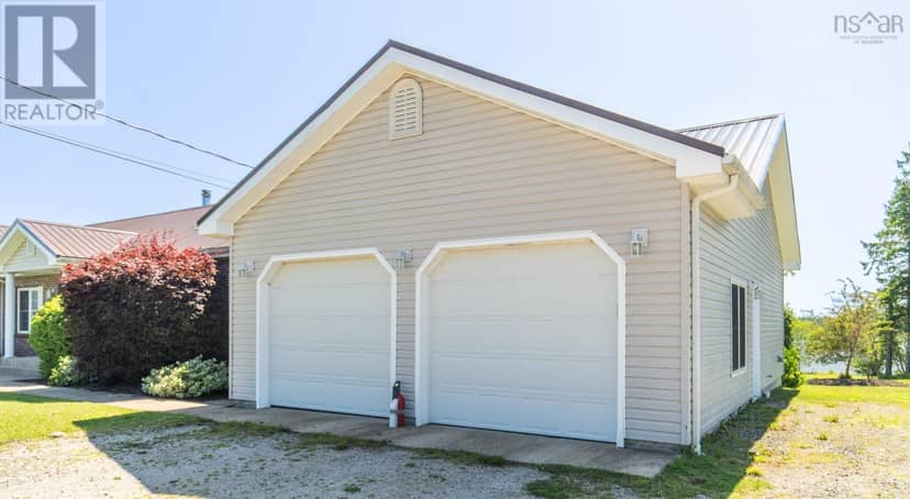 194 Rocco Point Road — photo 7 of 40