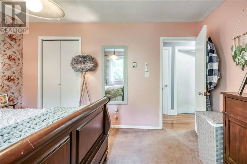 29 Balsam Crescent — photo 20 of 40