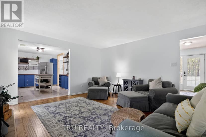 3910 Highland Road — photo 14 of 32