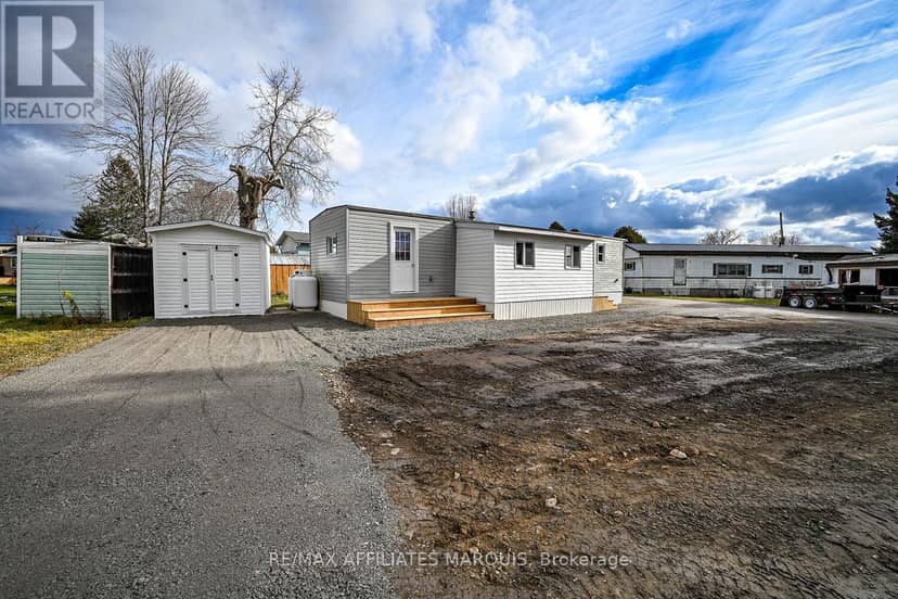 418 Nicole Street, Smiths Falls, photo 3
