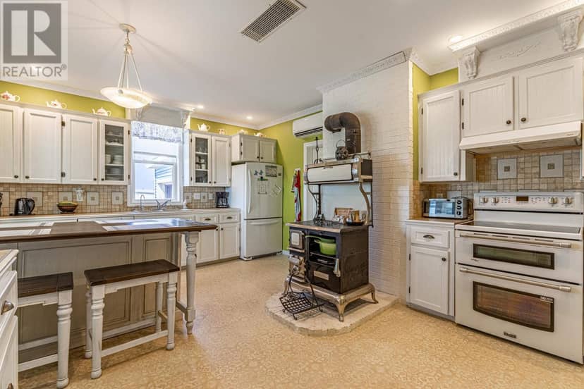403 CLERMONT Road, Clermont, photo 8