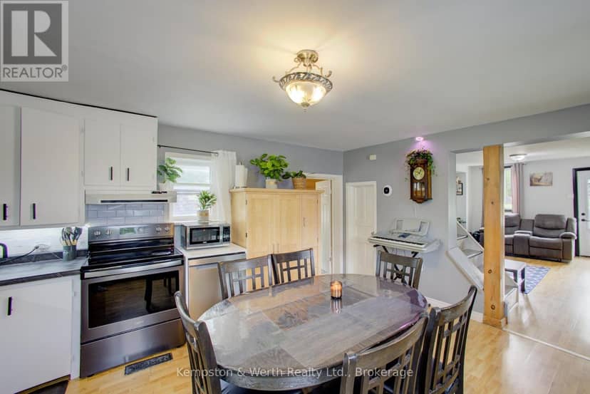 30 Campbell St Street — photo 17 of 38
