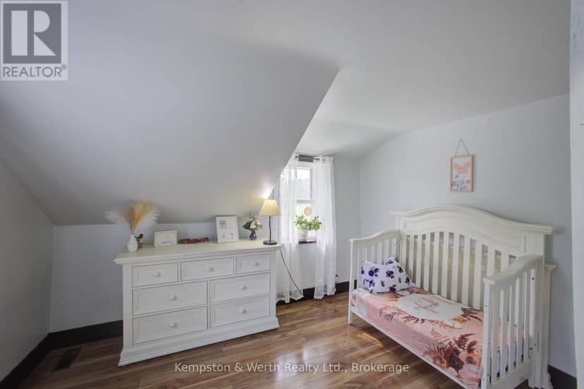 30 Campbell St Street — photo 22 of 38