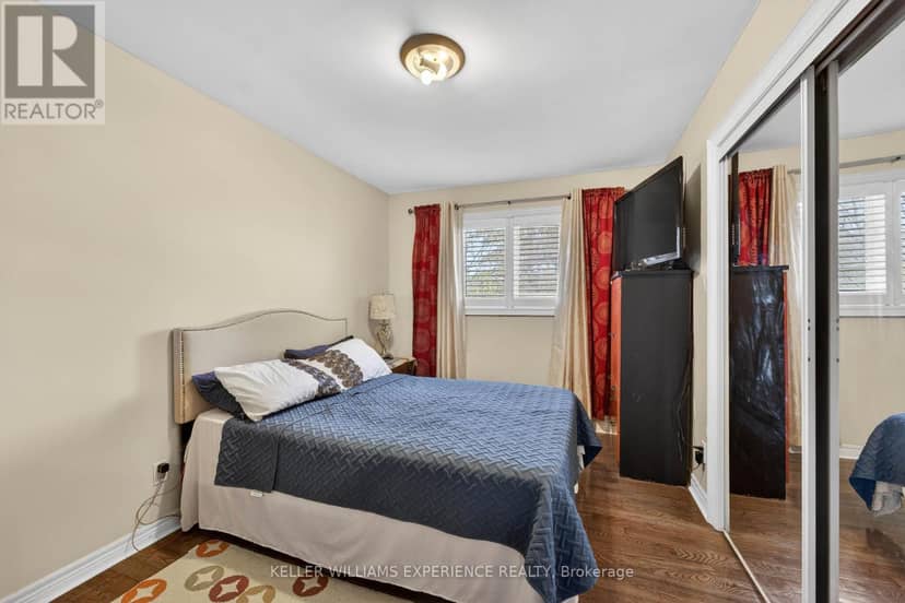 281 Victoria Street E — photo 18 of 40