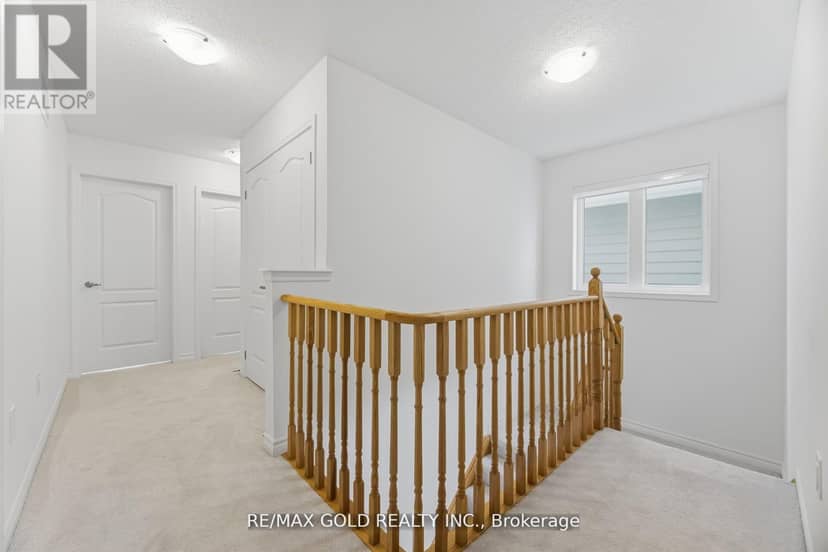 30 Hills Thistle Drive — photo 18 of 30