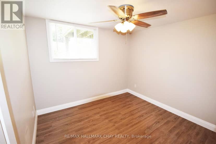195 Louisa Street — photo 32 of 40